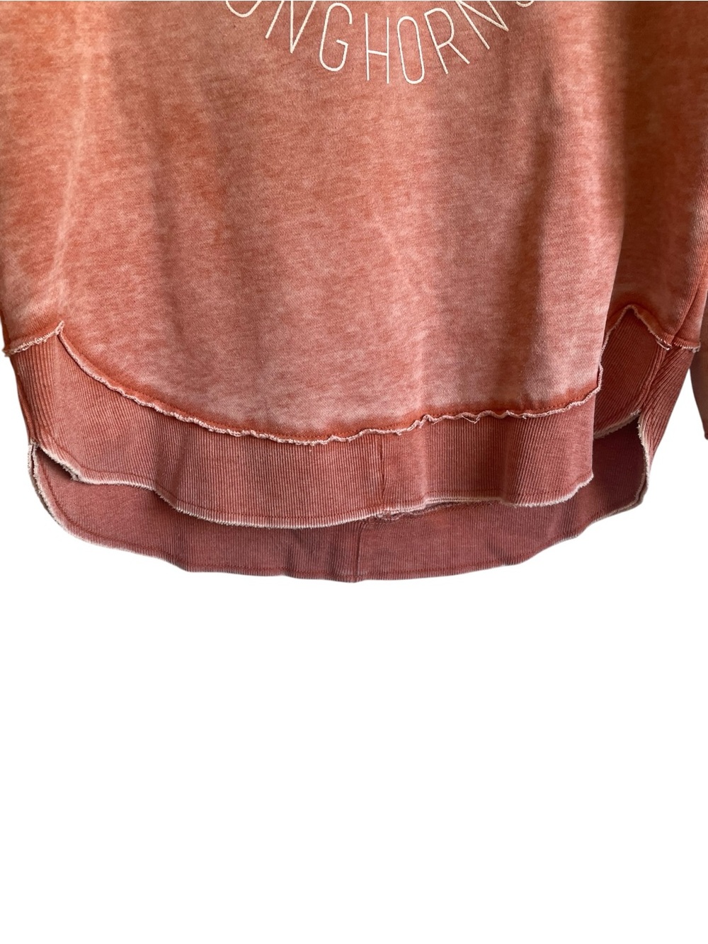 Pressbox Washed Coral Texas Longhorns Crewneck Sweatshirt Oversized Curved Hem - Picture 3 of 6